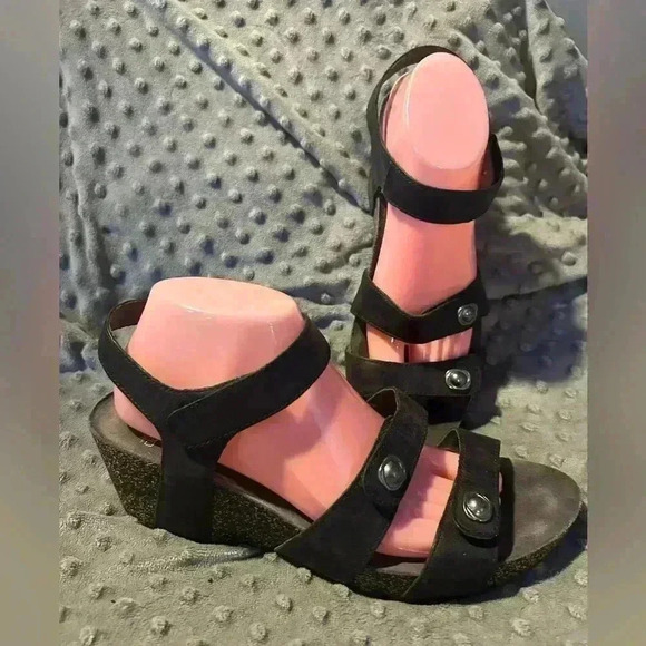 Dansko Black Savanah Cork Wedge Sandals, Size 41 - Picture 1 of 10